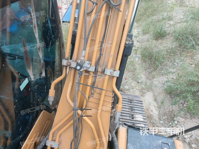 小臂整體右前(工作和回轉(zhuǎn)裝置) 小臂整體右前(工作和回轉(zhuǎn)裝置)