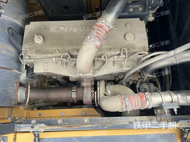 发动机整体俯视（整机外观）