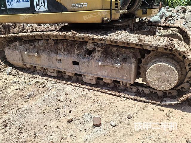 右側(cè)履帶整體（行走機構(gòu)）