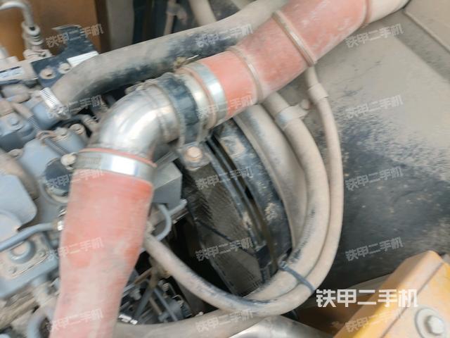 發(fā)動機室(上車部件) 發(fā)動機室(上車部件)