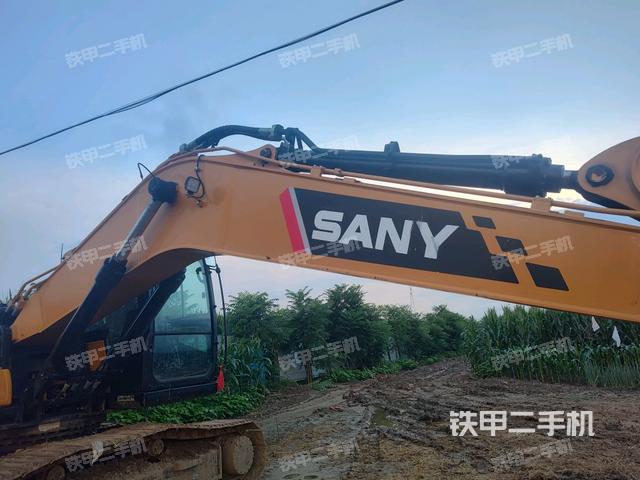 大臂整體?右側(cè)（工作和回轉(zhuǎn)裝置）