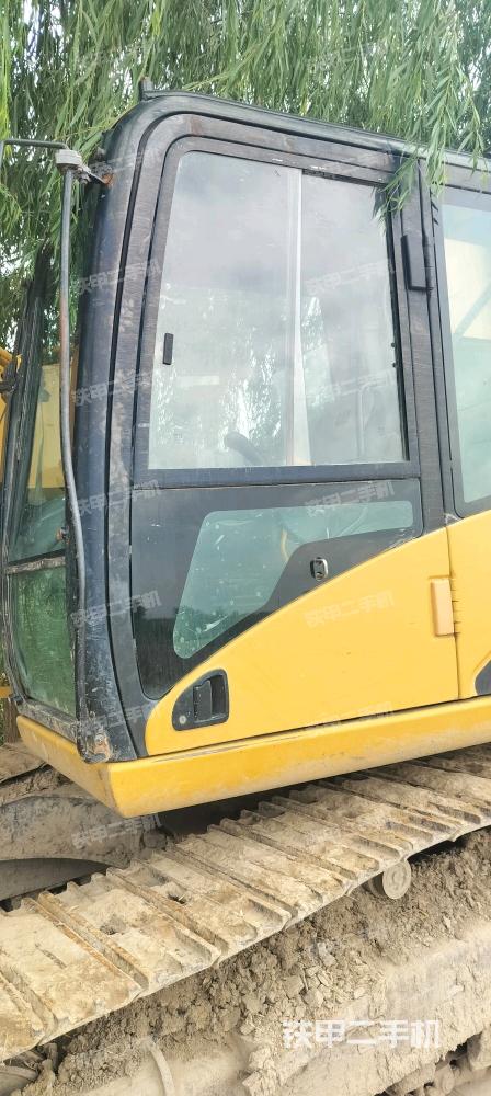 駕駛室整體（整機(jī)外觀）