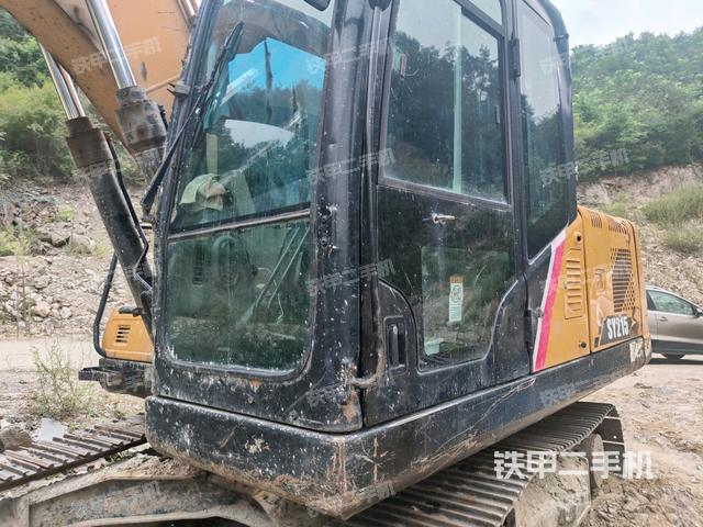 駕駛室正側(cè)(駕駛室部分) 駕駛室正側(cè)(駕駛室部分)