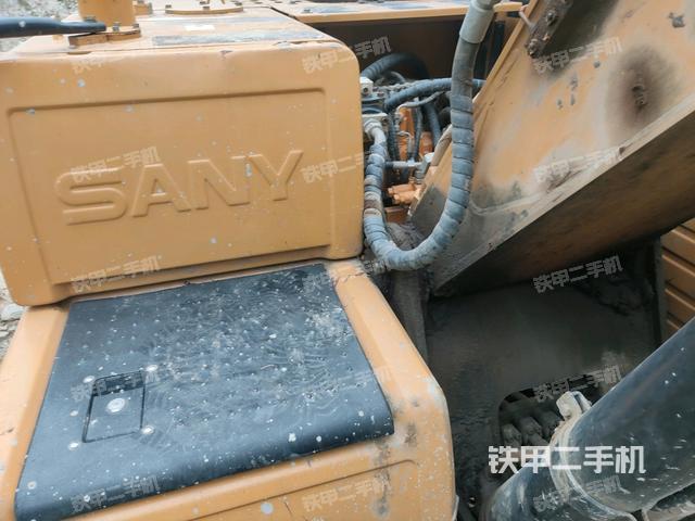 鏟斗45度(工作和回轉(zhuǎn)裝置) 鏟斗45度(工作和回轉(zhuǎn)裝置)