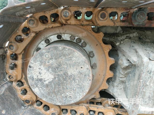 右驅(qū)動輪(行走機構(gòu)) 右驅(qū)動輪(行走機構(gòu))