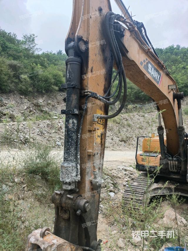 大臂整體?右側(cè)(工作和回轉(zhuǎn)裝置) 大臂整體?右側(cè)(工作和回轉(zhuǎn)裝置)