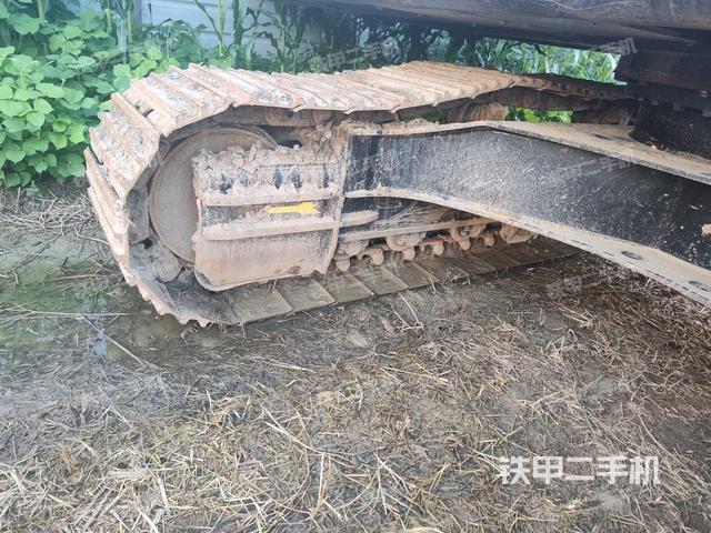 右側(cè)履帶整體（行走機(jī)構(gòu)）