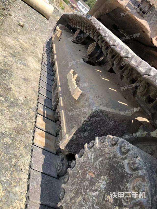 单侧履带整体（整机外观）