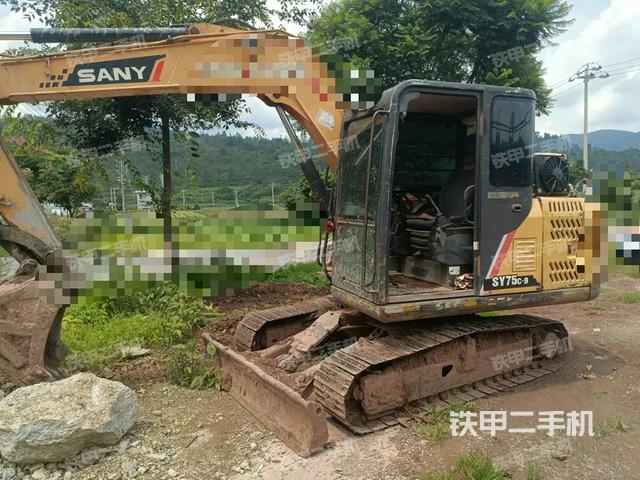 三一重工SY65C挖掘机