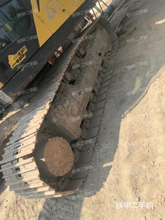 左側(cè)履帶整體?（行走機構(gòu)）