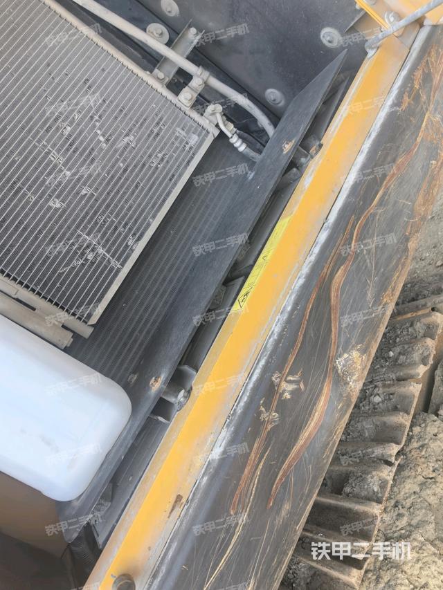 電瓶（大件艙室）