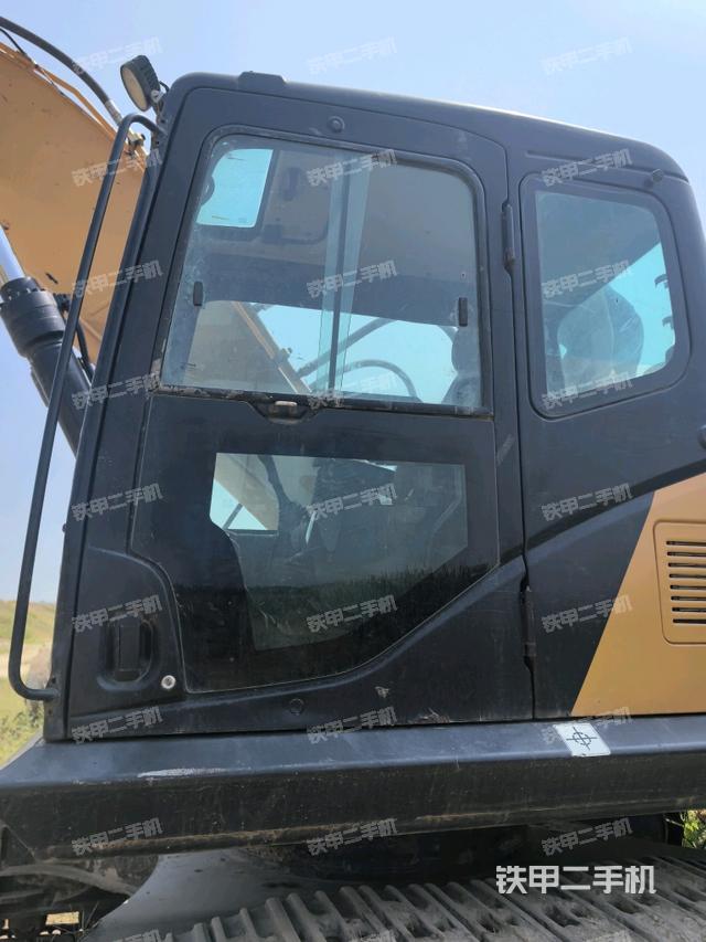 駕駛室正側(cè)（駕駛室部分）