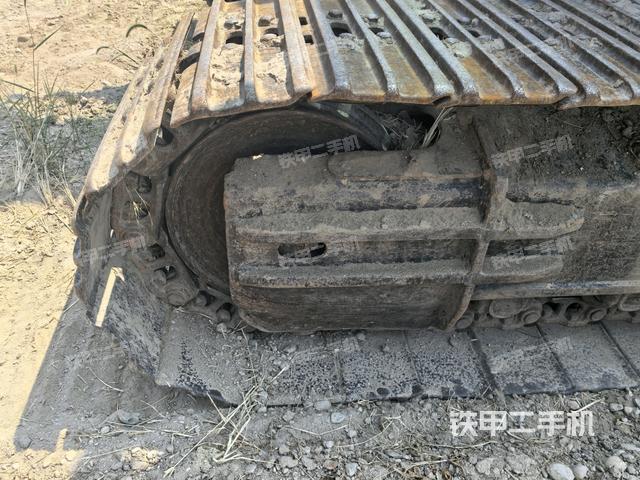 左側(cè)行走馬達(dá)蓋板（行走機(jī)構(gòu)）