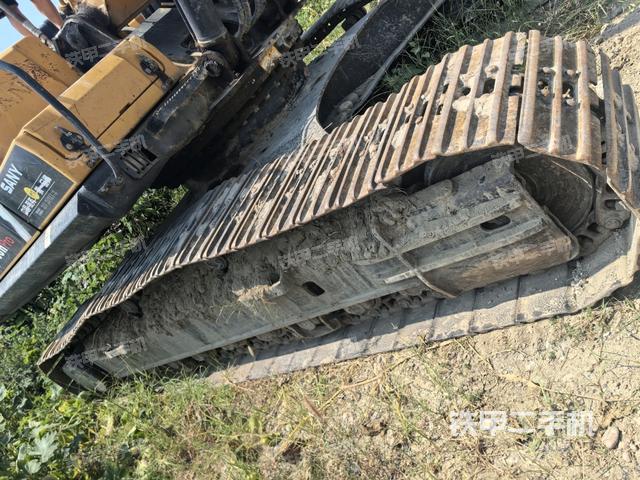 右側(cè)履帶整體（行走機(jī)構(gòu)）