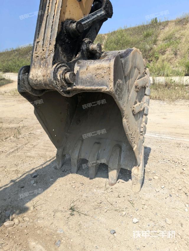 鏟斗45度（工作和回轉(zhuǎn)裝置）