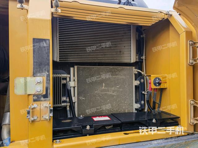 散热器正面（大件舱室）