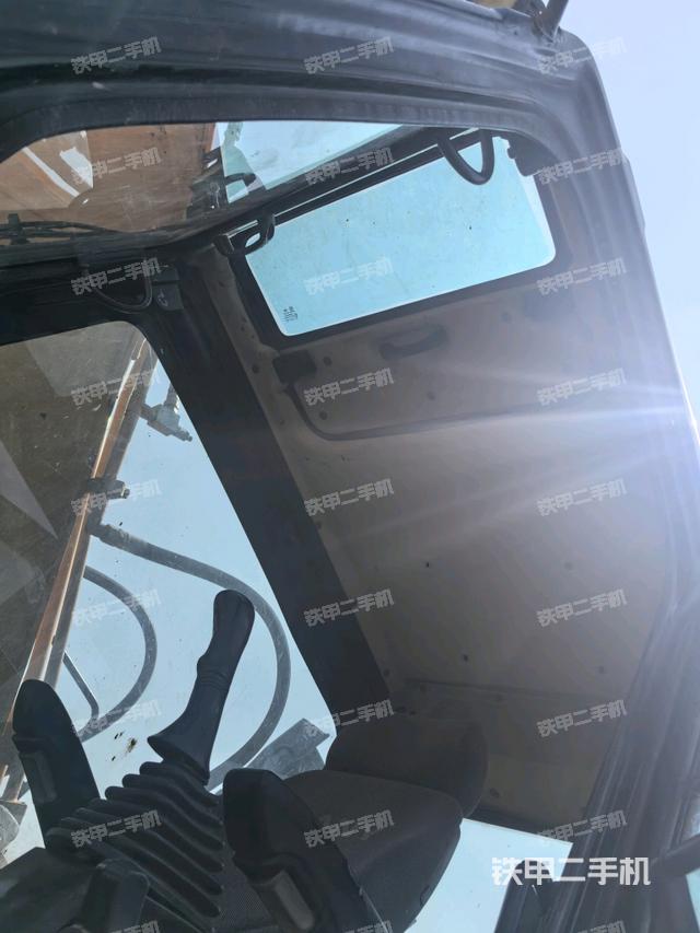 頂棚整體（駕駛室部分）