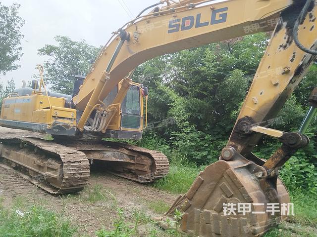 山东临工E6360F挖掘机