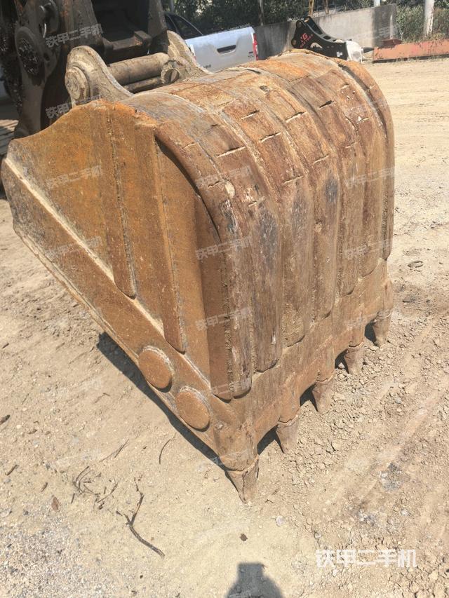 鏟斗45度（工作和回轉(zhuǎn)裝置）