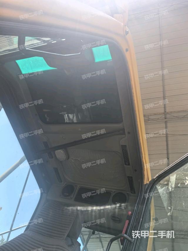 頂棚整體（駕駛室部分）