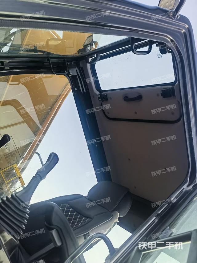 頂棚整體（駕駛室部分）