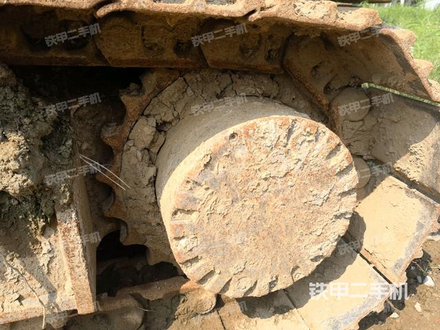 左驅(qū)動(dòng)輪（行走機(jī)構(gòu)）