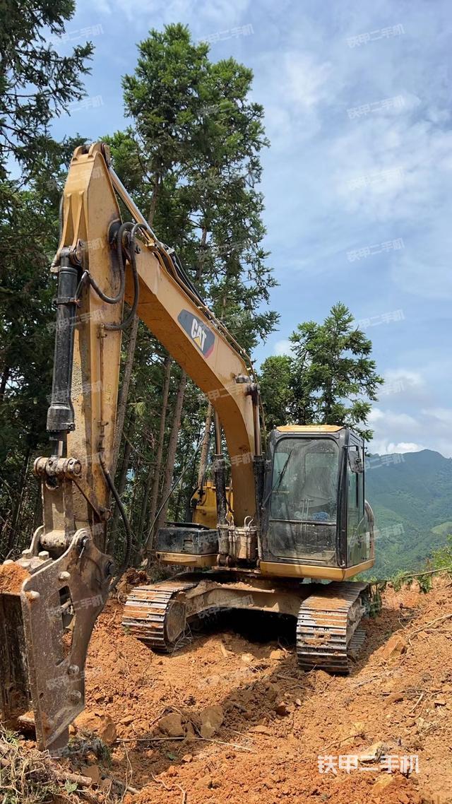 卡特彼勒CAT®313D2 GC 小型液压挖掘机