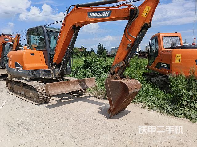 斗山DX60E-9CN挖掘机