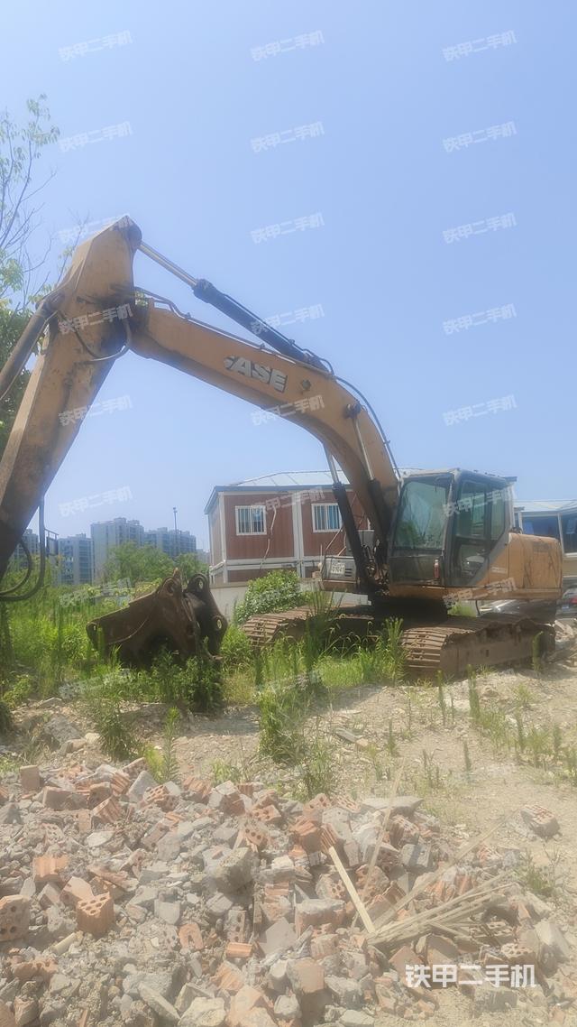 凯斯CX240B挖掘机