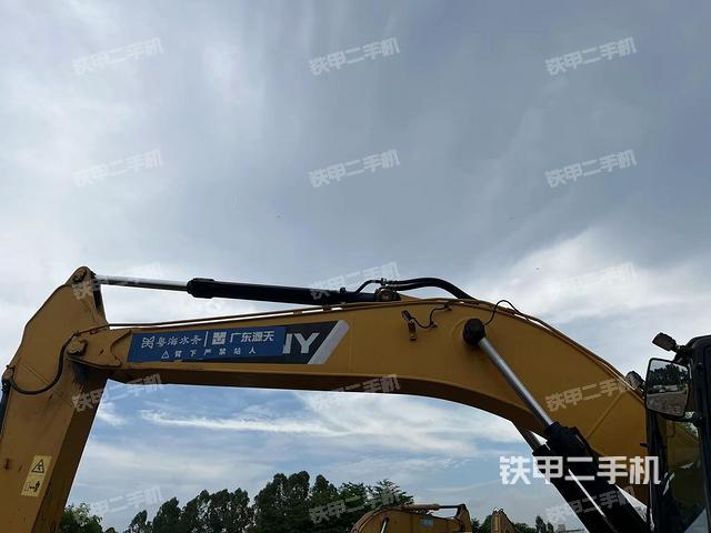 小臂整體左后（工作和回轉(zhuǎn)裝置）