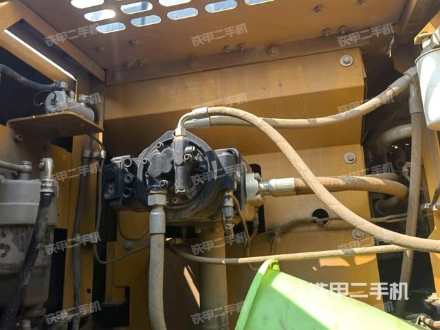 液壓泵室（大件艙室）