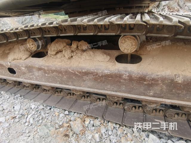 左側行走馬達蓋板（行走機構）