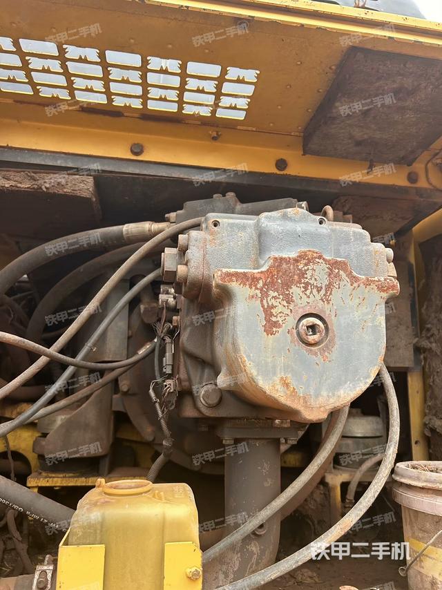 液壓泵室（大件艙室）