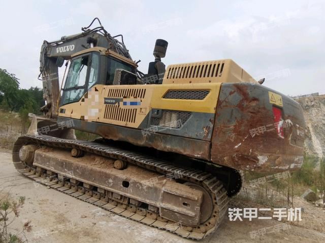 左后45（整機外觀）