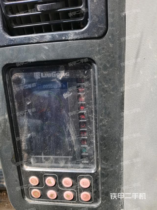 小時(shí)表(駕駛室部分) 小時(shí)表(駕駛室部分)