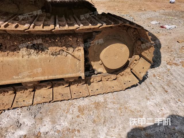 左驅(qū)動(dòng)輪(行走機(jī)構(gòu)) 左驅(qū)動(dòng)輪(行走機(jī)構(gòu))