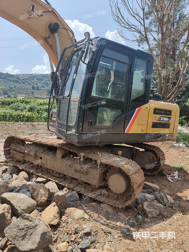 單側(cè)履帶整體（整機(jī)外觀）