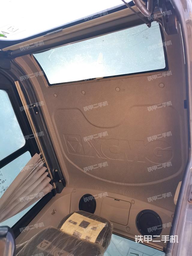 頂棚整體（駕駛室部分）