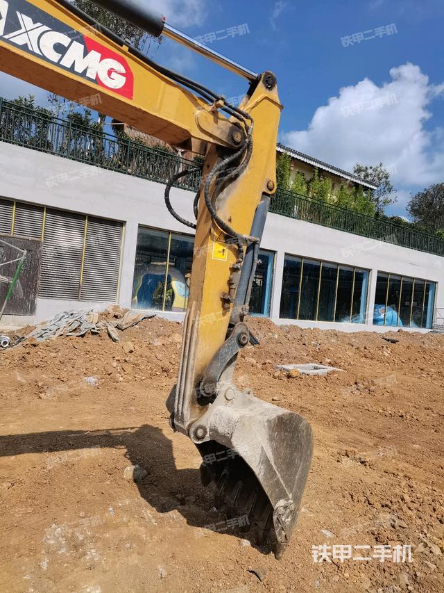 小臂整體右前（工作和回轉(zhuǎn)裝置）