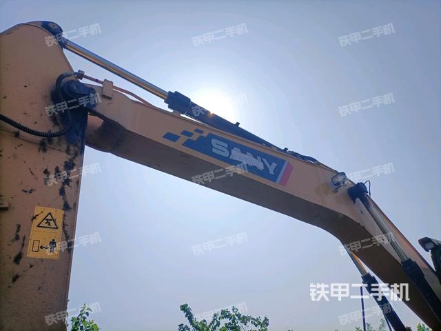 大臂整體?右側(cè)(工作和回轉(zhuǎn)裝置) 大臂整體?右側(cè)(工作和回轉(zhuǎn)裝置)