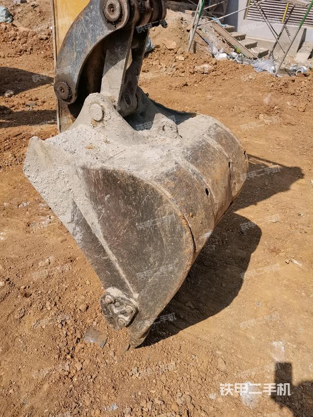 鏟斗45度（工作和回轉(zhuǎn)裝置）