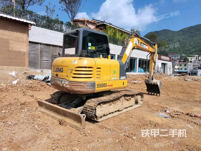 右后45（整機外觀）