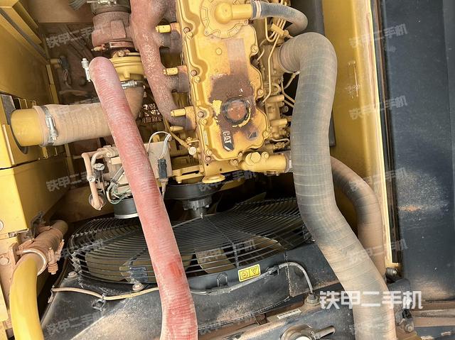 水箱+風(fēng)扇特寫(xiě)（上車(chē)部件）