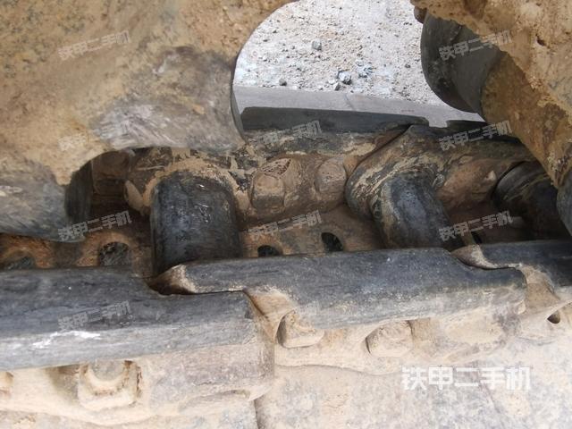 右側(cè)行走馬達蓋板（行走機構(gòu)）