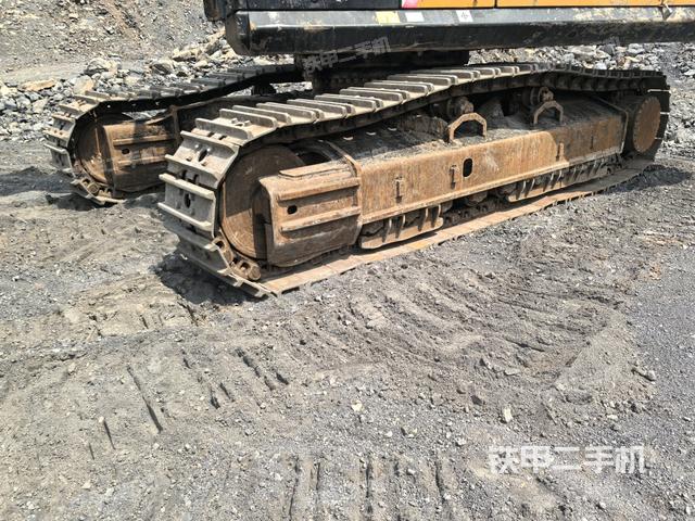 單側(cè)履帶整體（整機外觀）