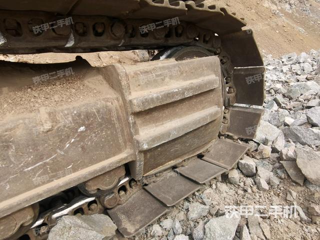 右側行走馬達蓋板（行走機構）