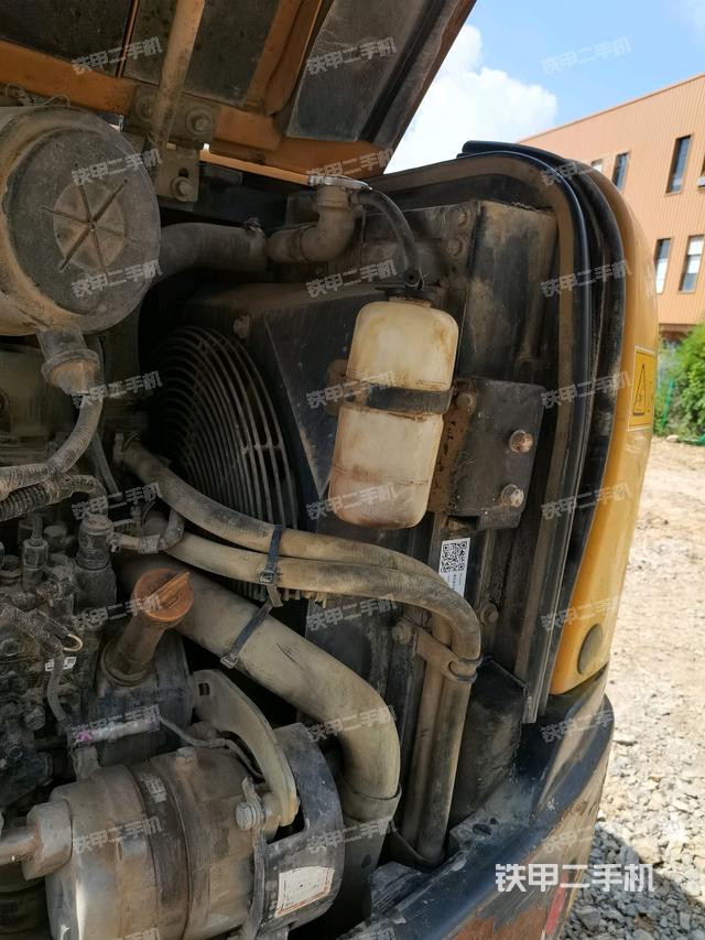 水箱+風(fēng)扇特寫(xiě)(上車(chē)部件) 水箱+風(fēng)扇特寫(xiě)(上車(chē)部件)