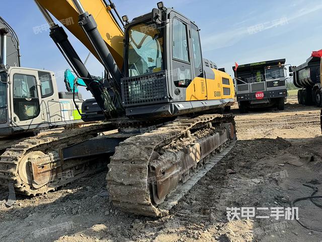 徐工XE400DK挖掘机