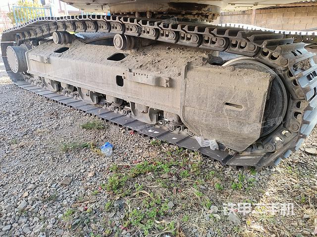 單側(cè)履帶整體（整機(jī)外觀）