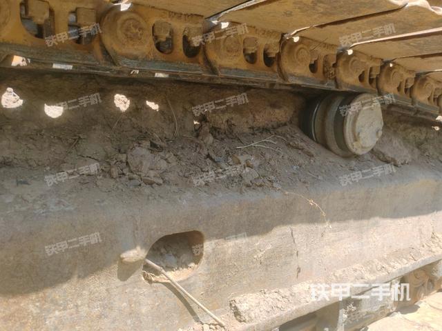 右侧行走马达盖板（行走机构）